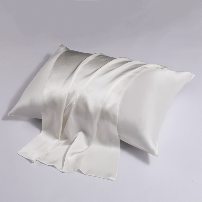 Mulberry silk pillowcase in White